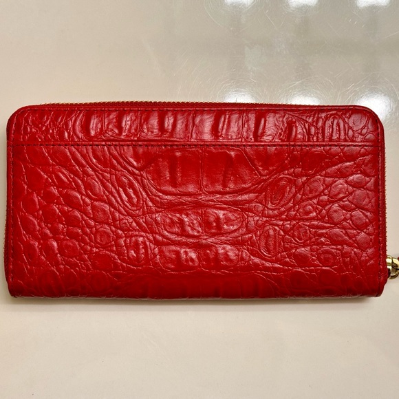 Kate Spade Rialto Place Neda
Clutch Wallet Red Croc Emb
Leather - Picture 2 of 11